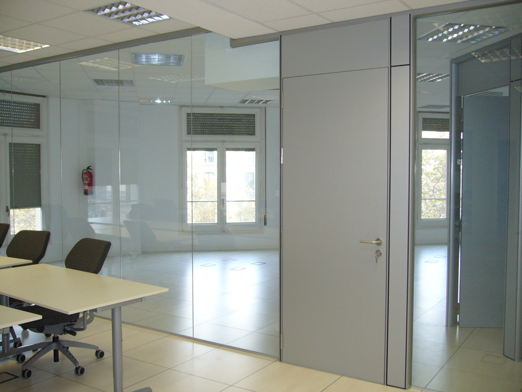 Repair of the office in the Sant Gervasi area - Barcelona